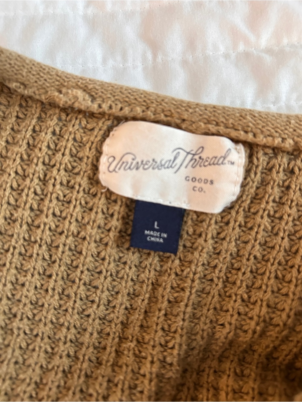 Chunky Open-Front Knit Cardigan in Olive green - Picture 2 of 5